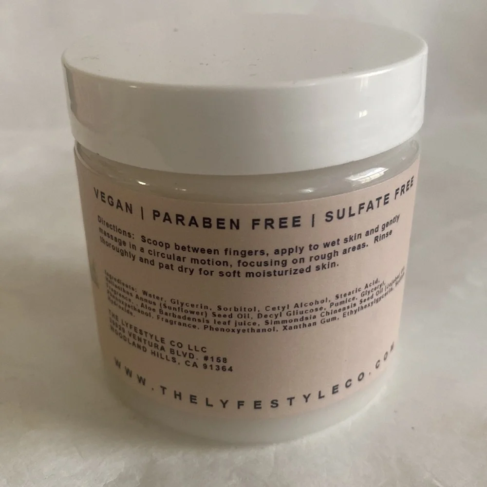 THE LYFESTYLE CO Bamboo Body Polish 4oz $49 NIP Sealed